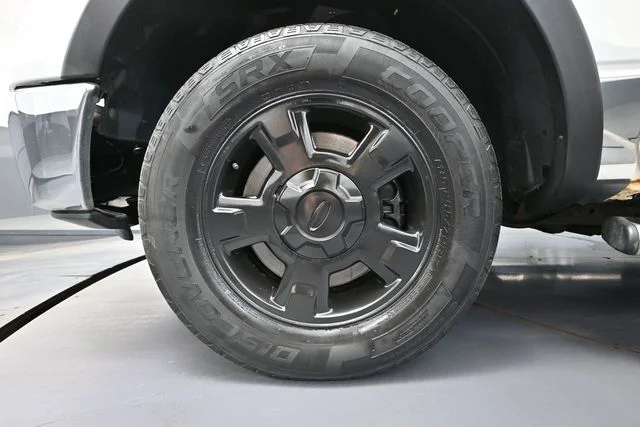 Used 2012 White Ford XLT image 17