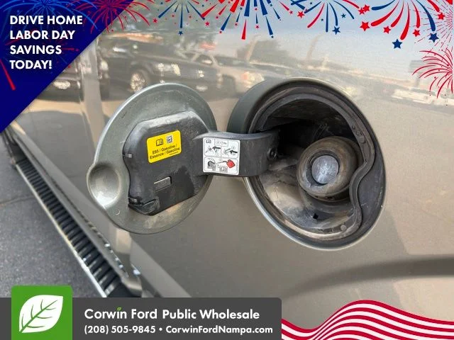Used 2020 Green Ford Lariat image 10
