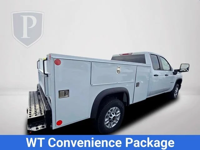 New 2025 Summit White Chevrolet WT image 6