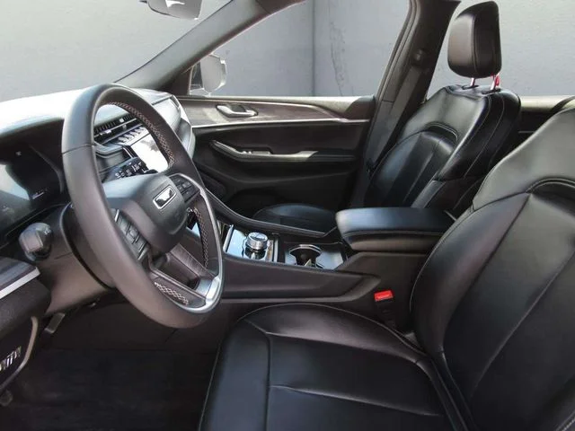 Used 2025 Bright White Clearcoat Jeep Limited image 16