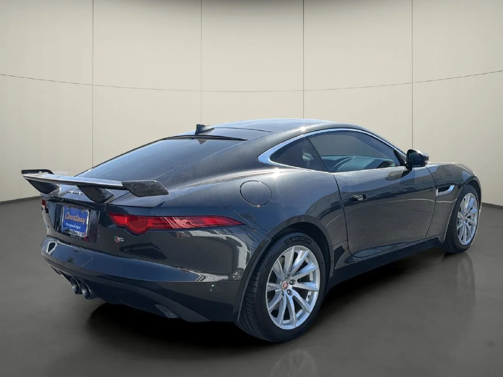 Used 2017 Gray Jaguar Premium image 7