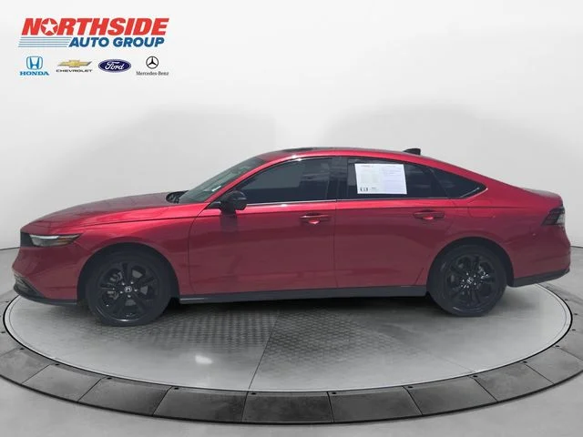 Certified Used 2025 Radiant Red Metallic Honda SE image 4