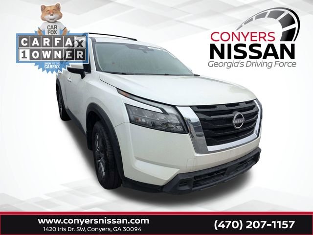 2024 Nissan Pathfinder SV 2WD's photo