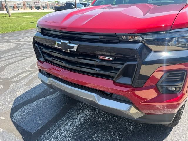 2026 Chevrolet Colorado Z71 - Photo 8