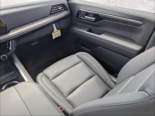 New 2026 Summit White Chevrolet LT image 16