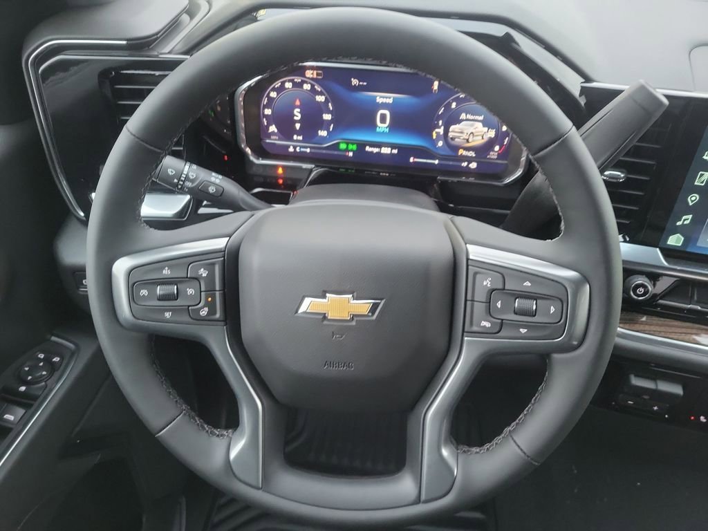 2025 Chevrolet Silverado 1500 LT - Photo 17