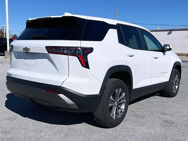 Used 2026 Summit White Chevrolet LT image 5
