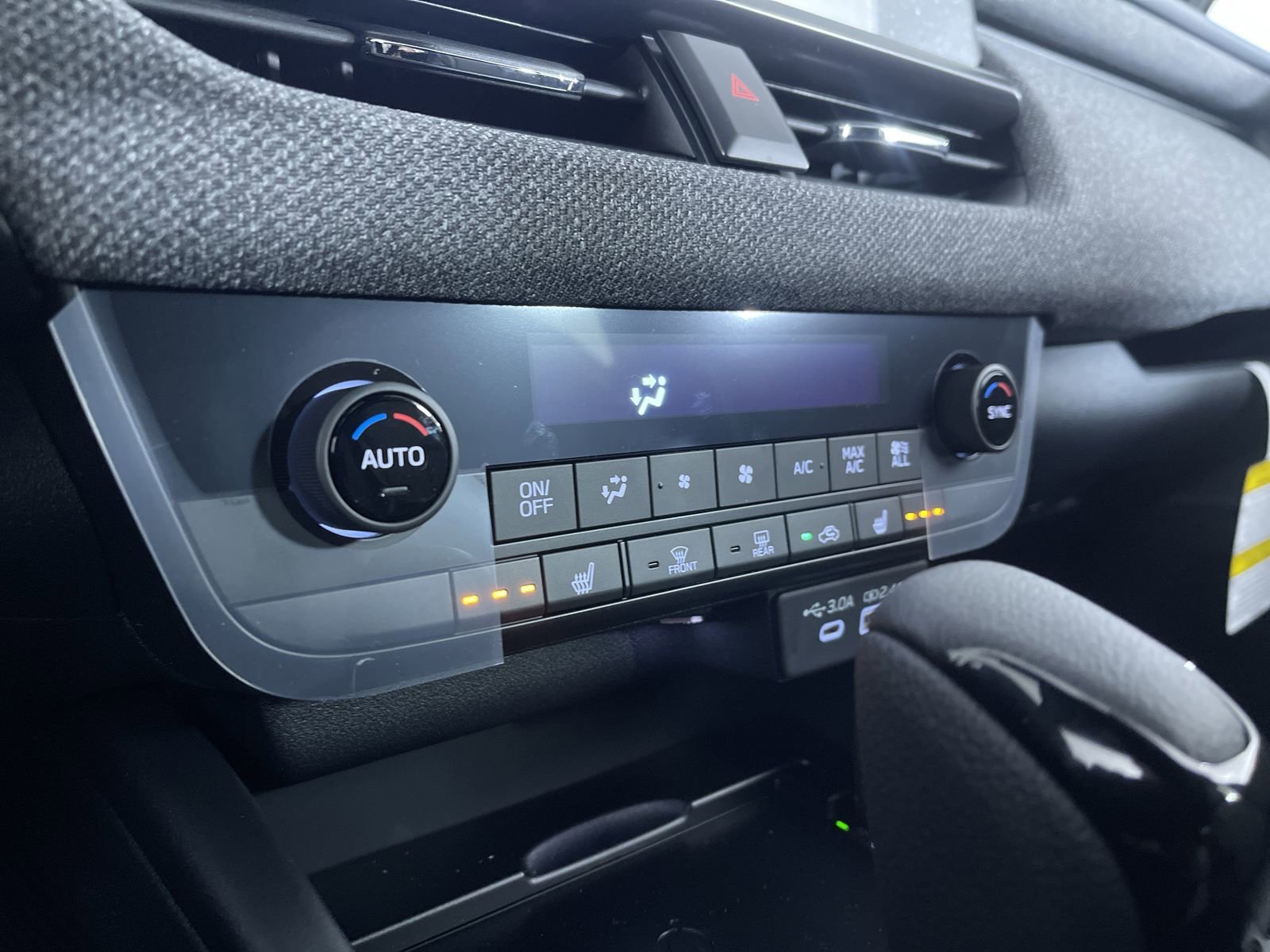 Used 2026 Magnetite Gray Metallic Subaru Premium image 20