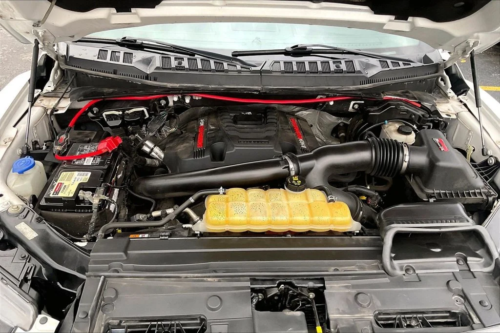 Certified Used 2019 Oxford White Ford Raptor image 9