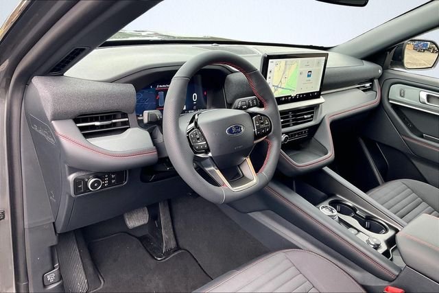 2026 Ford Explorer ST-Line - Photo 6