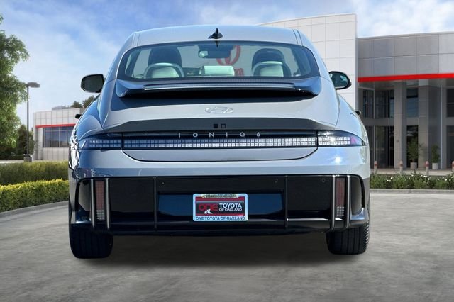 Used 2024 Blue Hyundai SEL image 5
