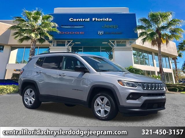 2022 Jeep Compass Latitude's photo