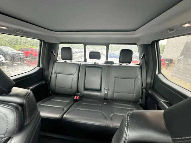 Used 2023 White Ford Lariat image 26