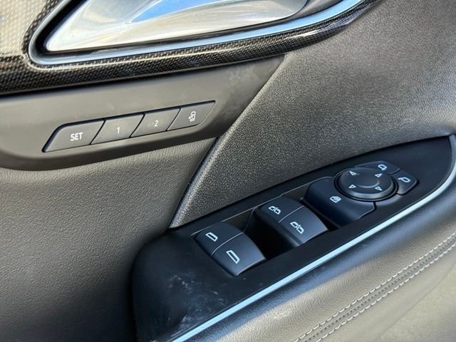 Used 2021 White Buick Essence image 10