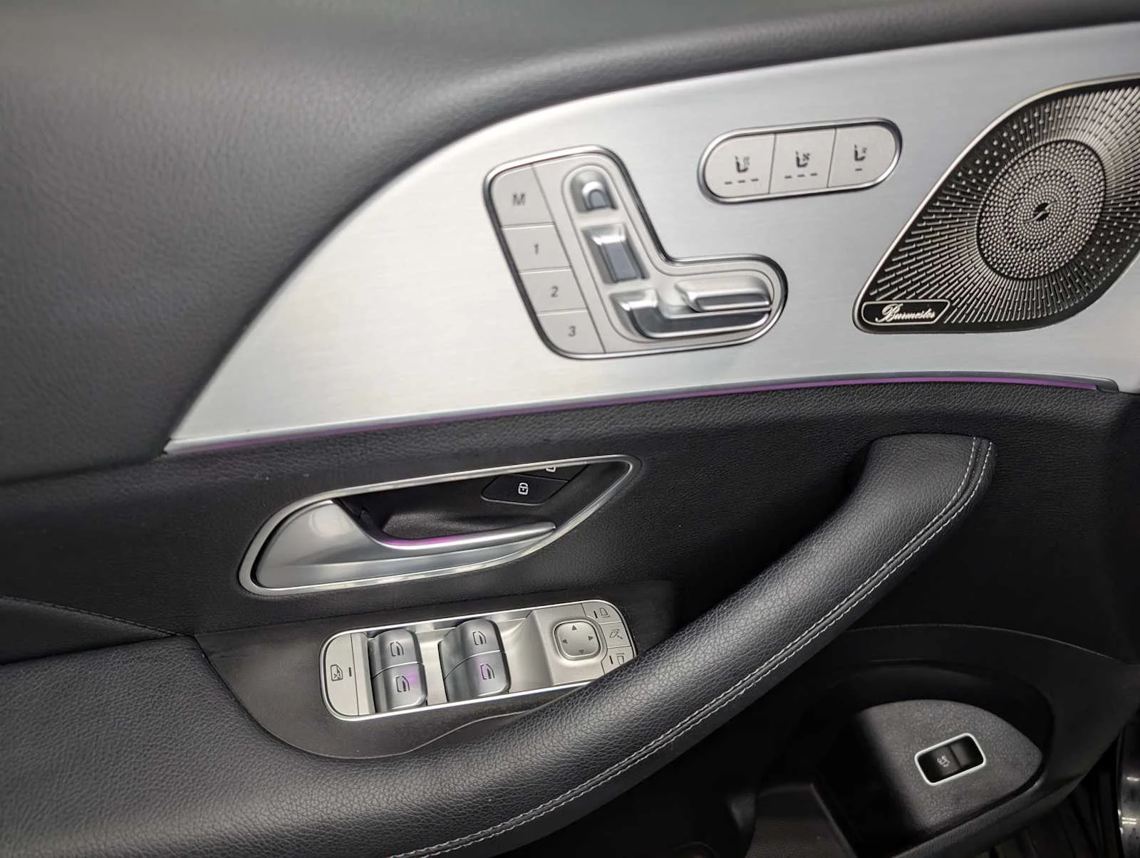 2024 Mercedes-Benz GLS Base - Photo 37