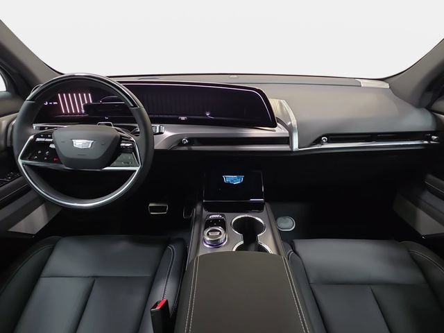 New 2027 Vibrant White Tricoat Cadillac Luxury image 9