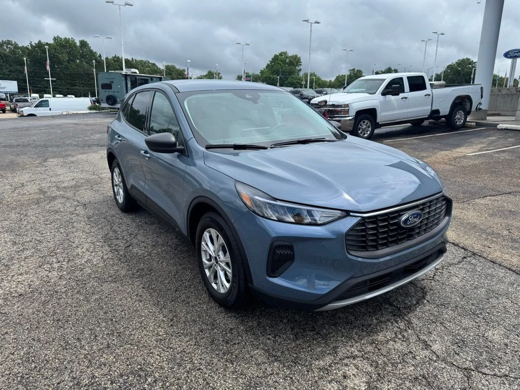 2025 Ford Escape Active FWD's photo