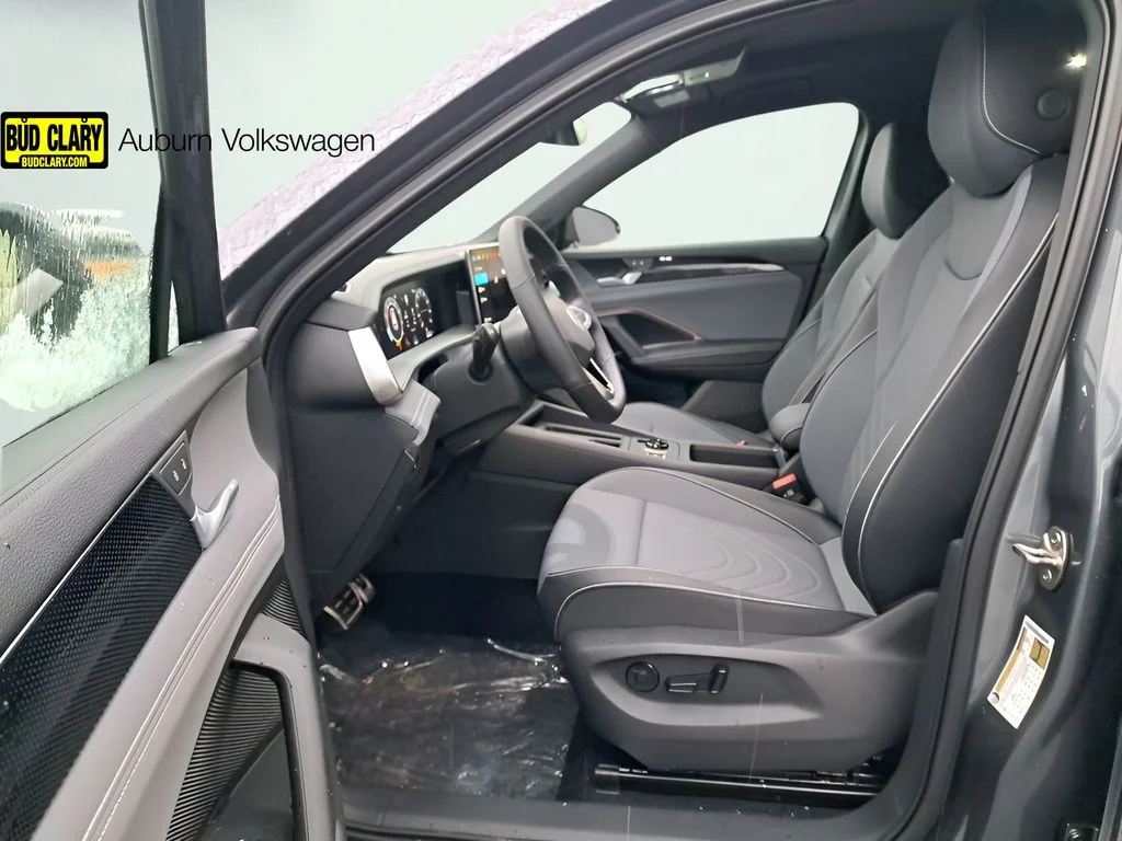 New 2026  Volkswagen 2.0T SE R-Line Black image 12