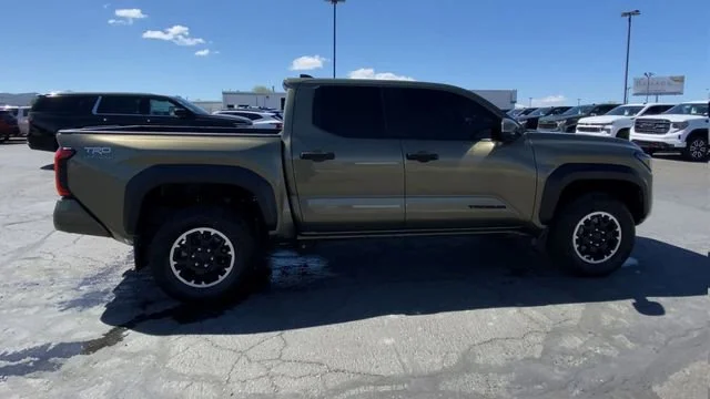 Used 2024 Bronze Oxide Toyota SR5 image 9