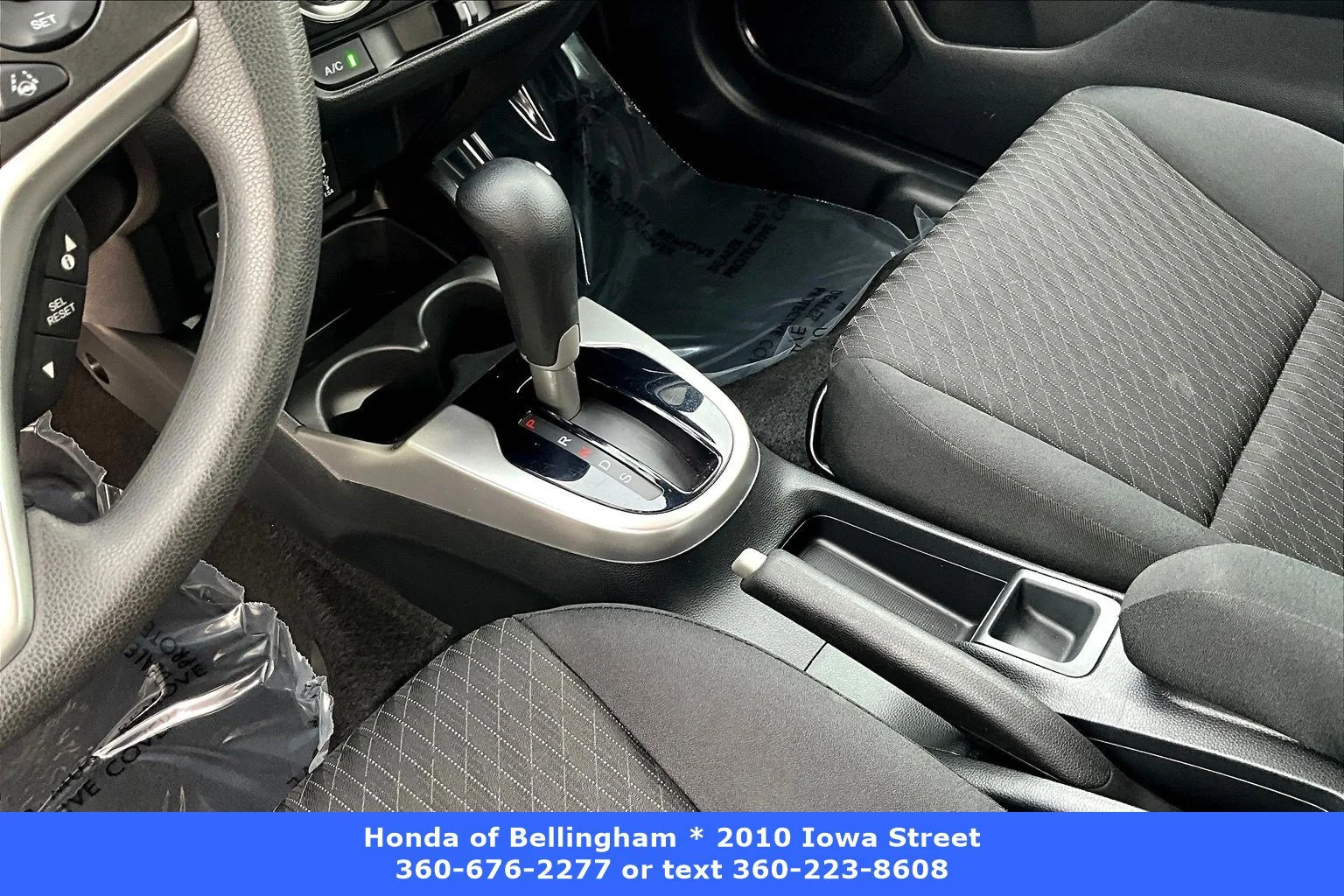 Used 2018 White Honda EX image 15