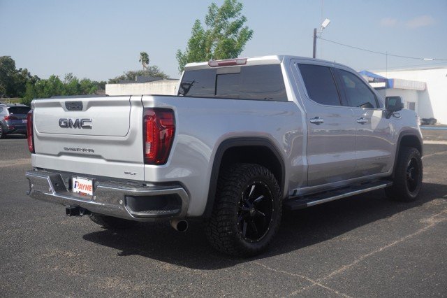 Used 2021  GMC SLT image 7