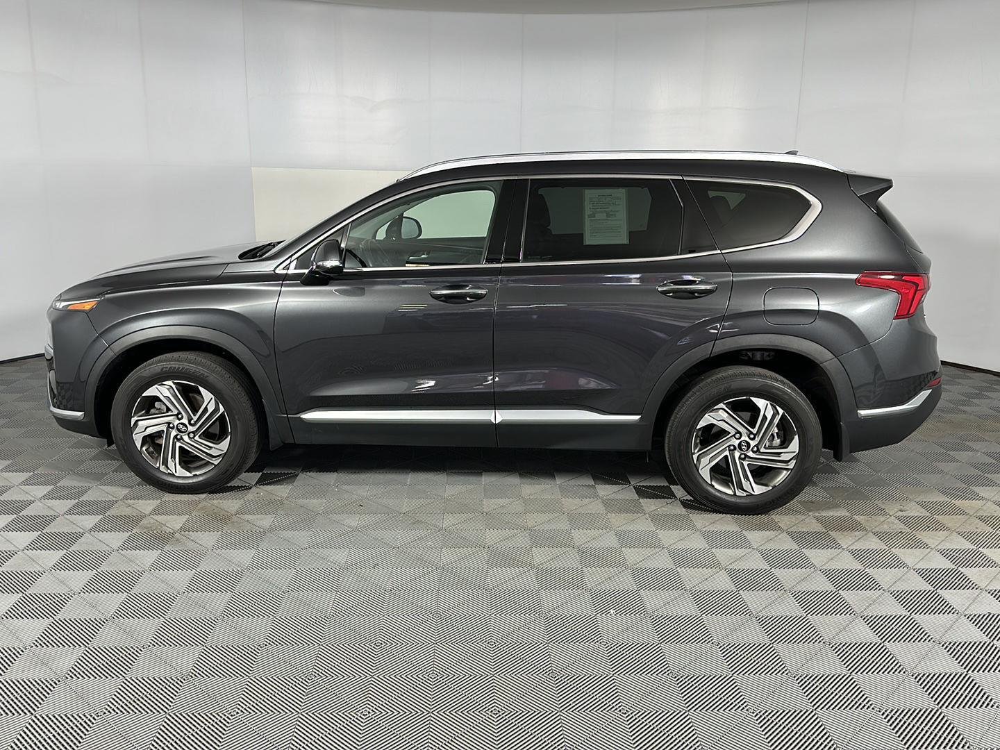 Used 2022 Portofino Gray Hyundai SEL image 10