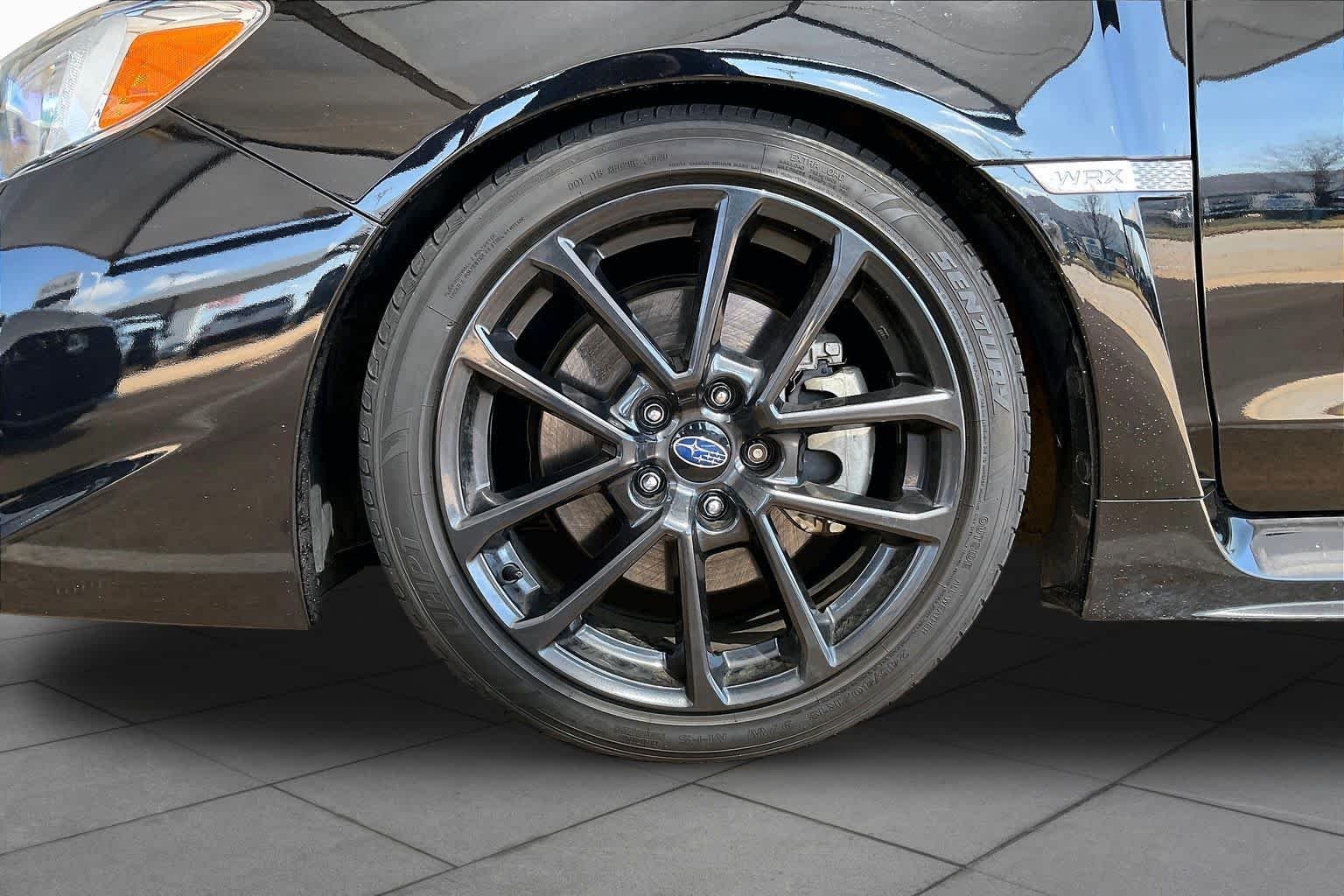Used 2020 Crystal Black Silica Subaru Premium image 10