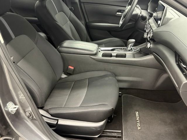 Used 2024 Gray Nissan SV image 30