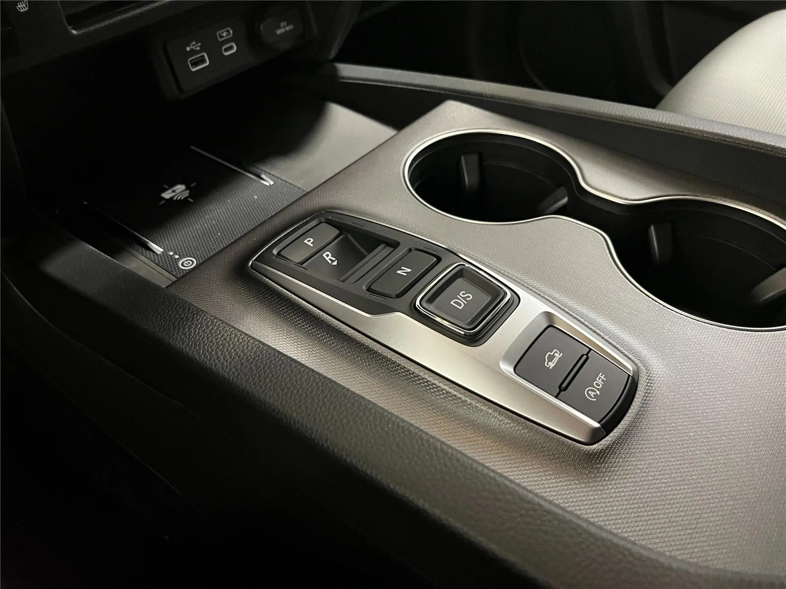 New 2026 Platinum White Pearl Honda RTL image 17