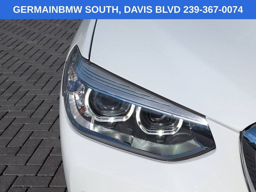 Used 2020 Alpine White BMW xDrive30i image 11