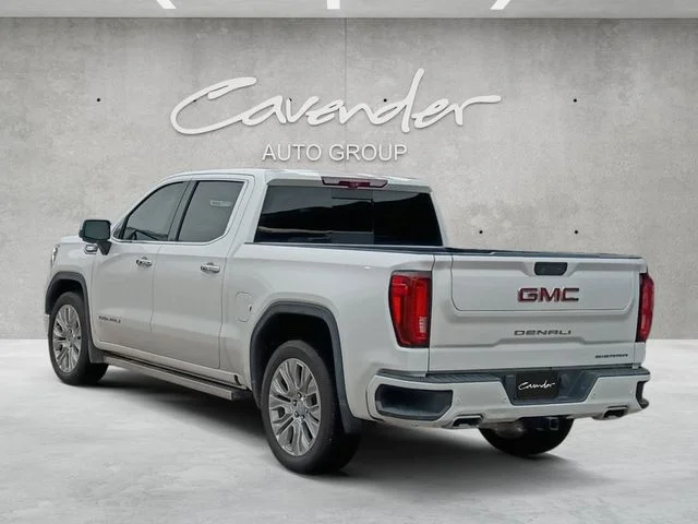 Used 2022 White GMC Denali image 14