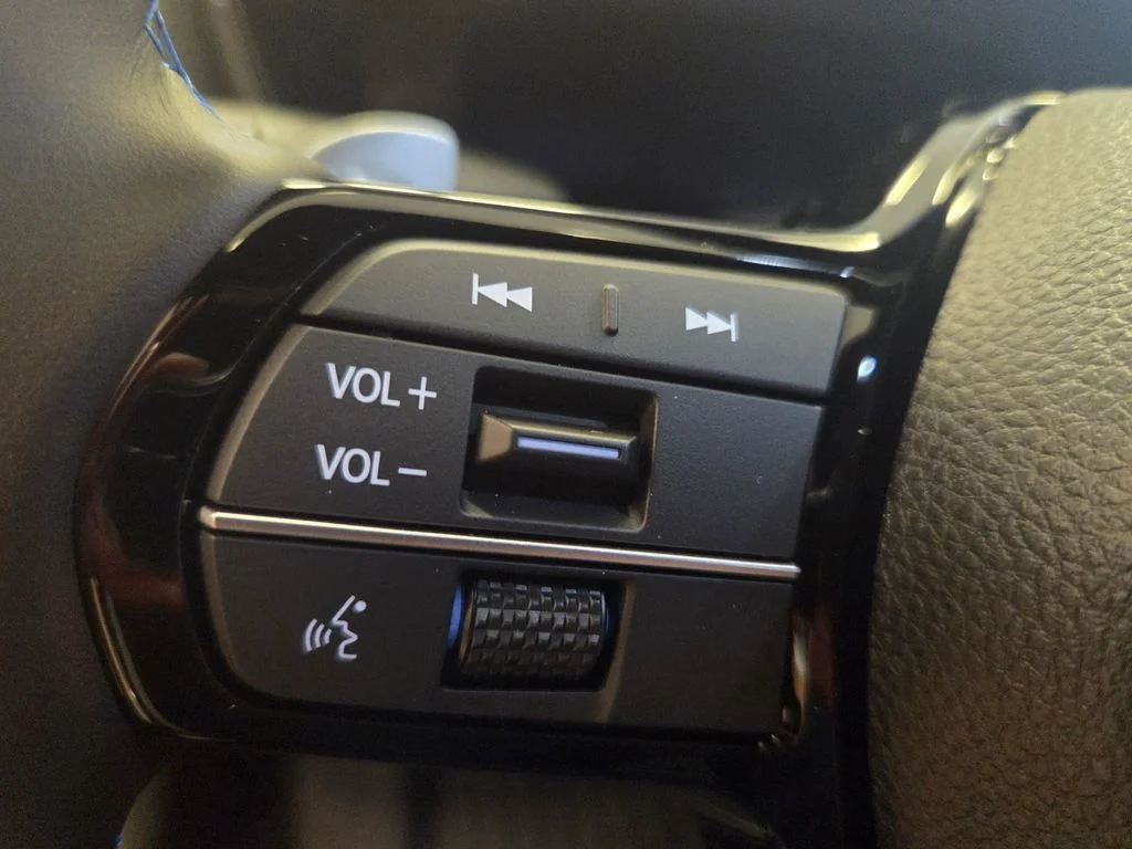 New 2026 Winter Frost Pearl Honda Hybrid image 30