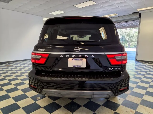 Used 2023 Black Nissan Platinum image 6