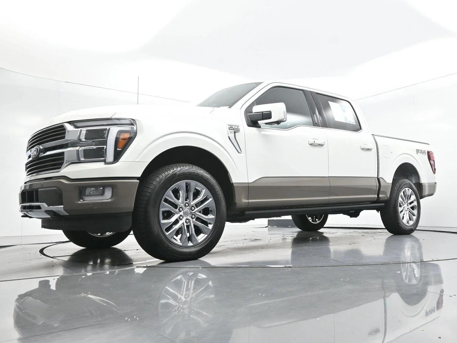 Used 2026 Star White Metallic Tri-coat Ford King Ranch image 48