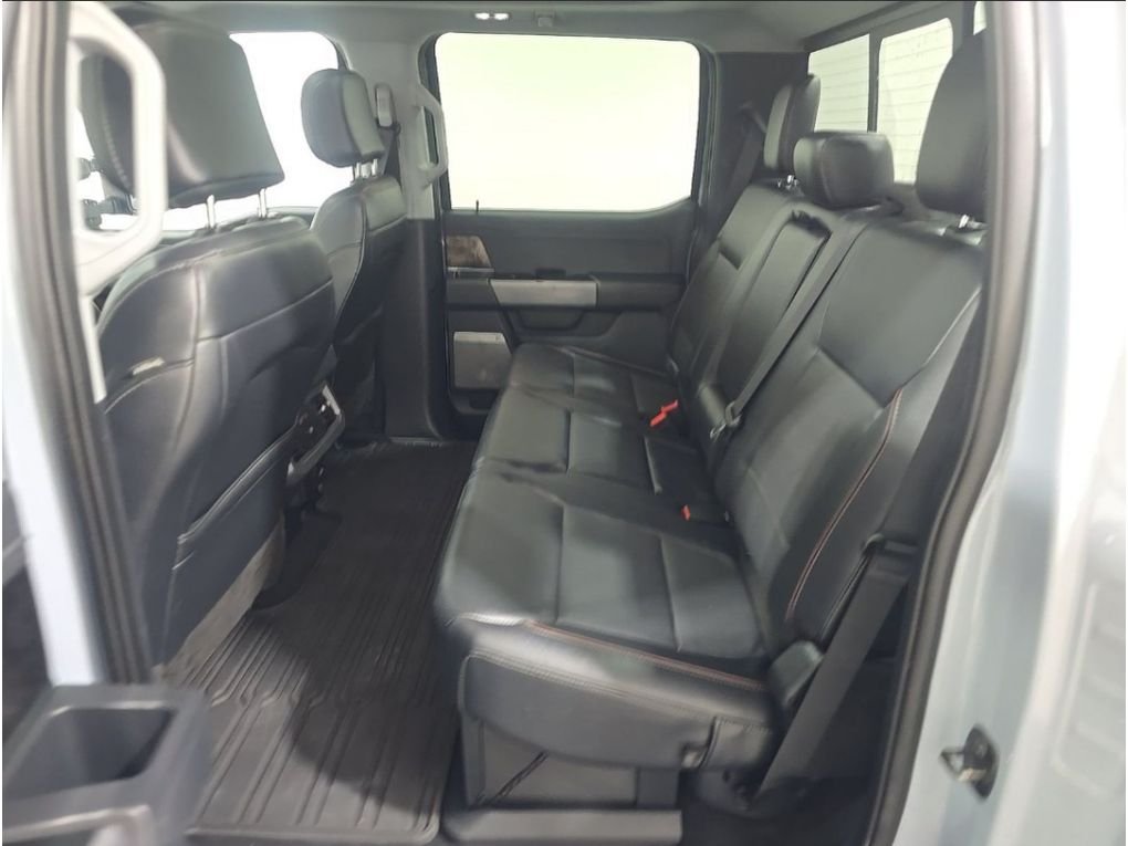 Used 2024 GLACIER GRAY Ford LARIAT image 7