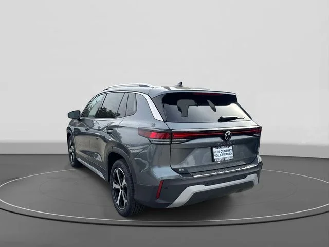 2026 Volkswagen Tiguan photo 3