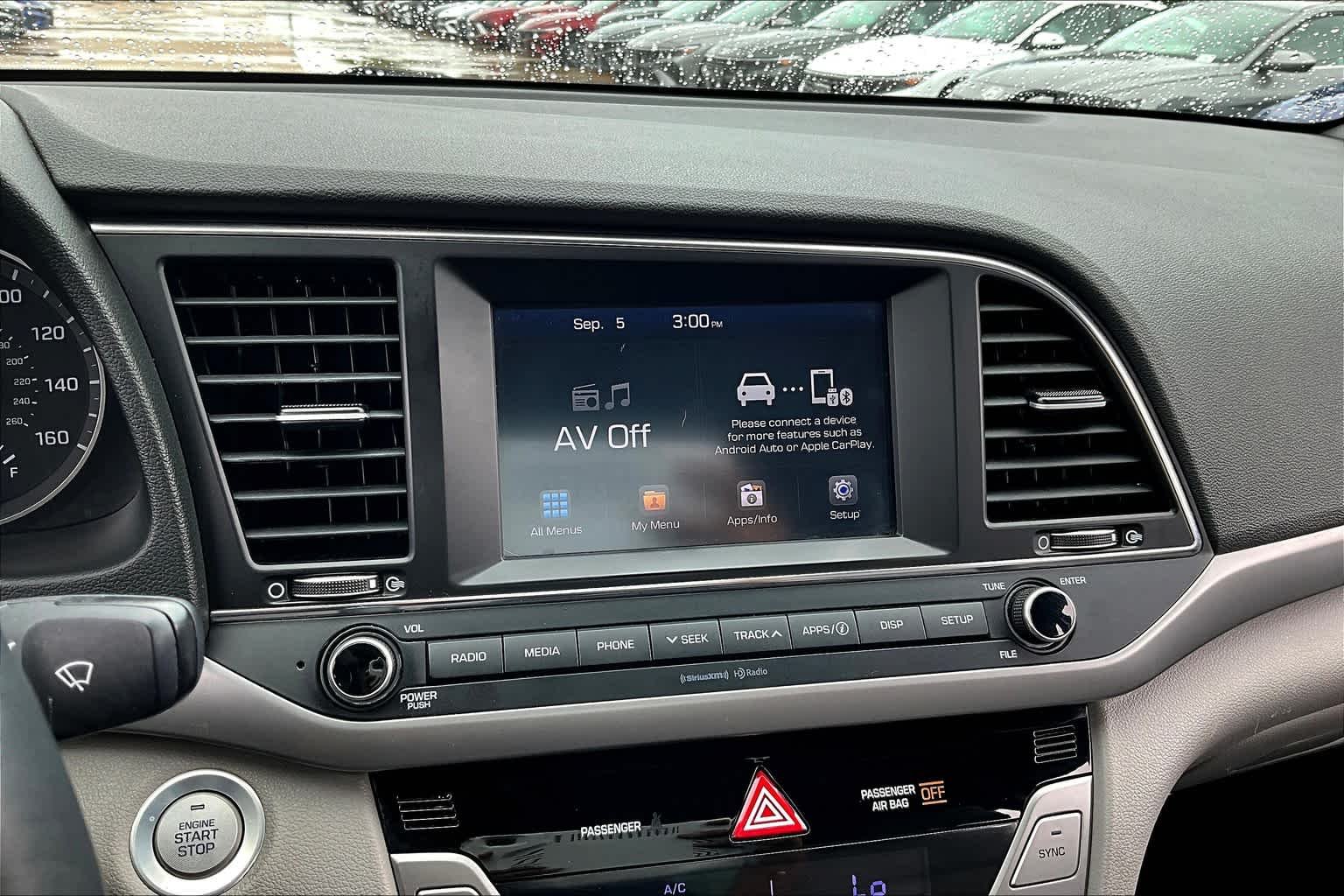 Used 2018 Electric Blue Hyundai Value Edition image 33