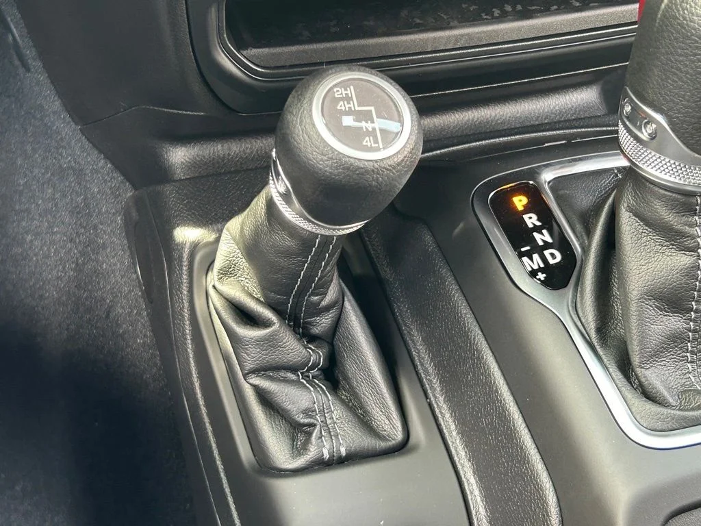 Used 2024 Blue Jeep Sahara image 36