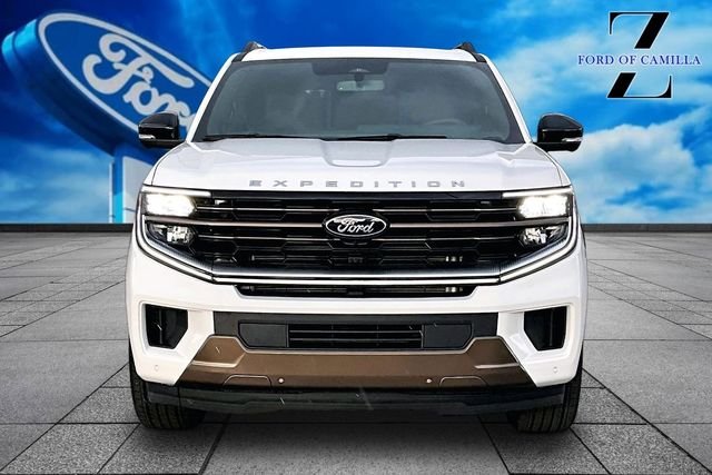 Used 2025 White Ford King Ranch image 3