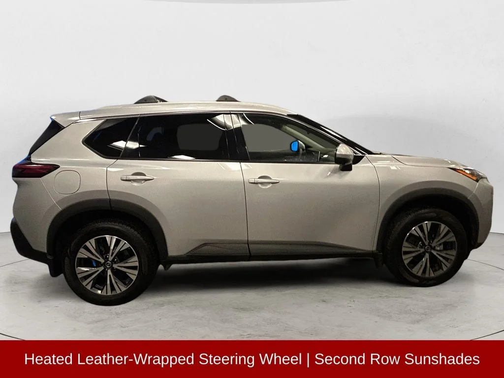 Used 2021 Brilliant Silver Nissan SV image 7