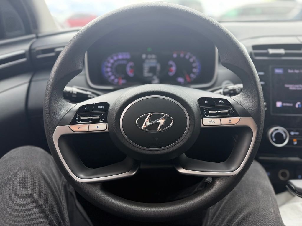 Used 2023 Phantom Black Hyundai SEL image 6