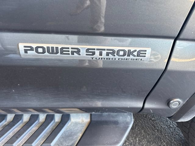 Used 2018 Magnetic Ford LARIAT image 4