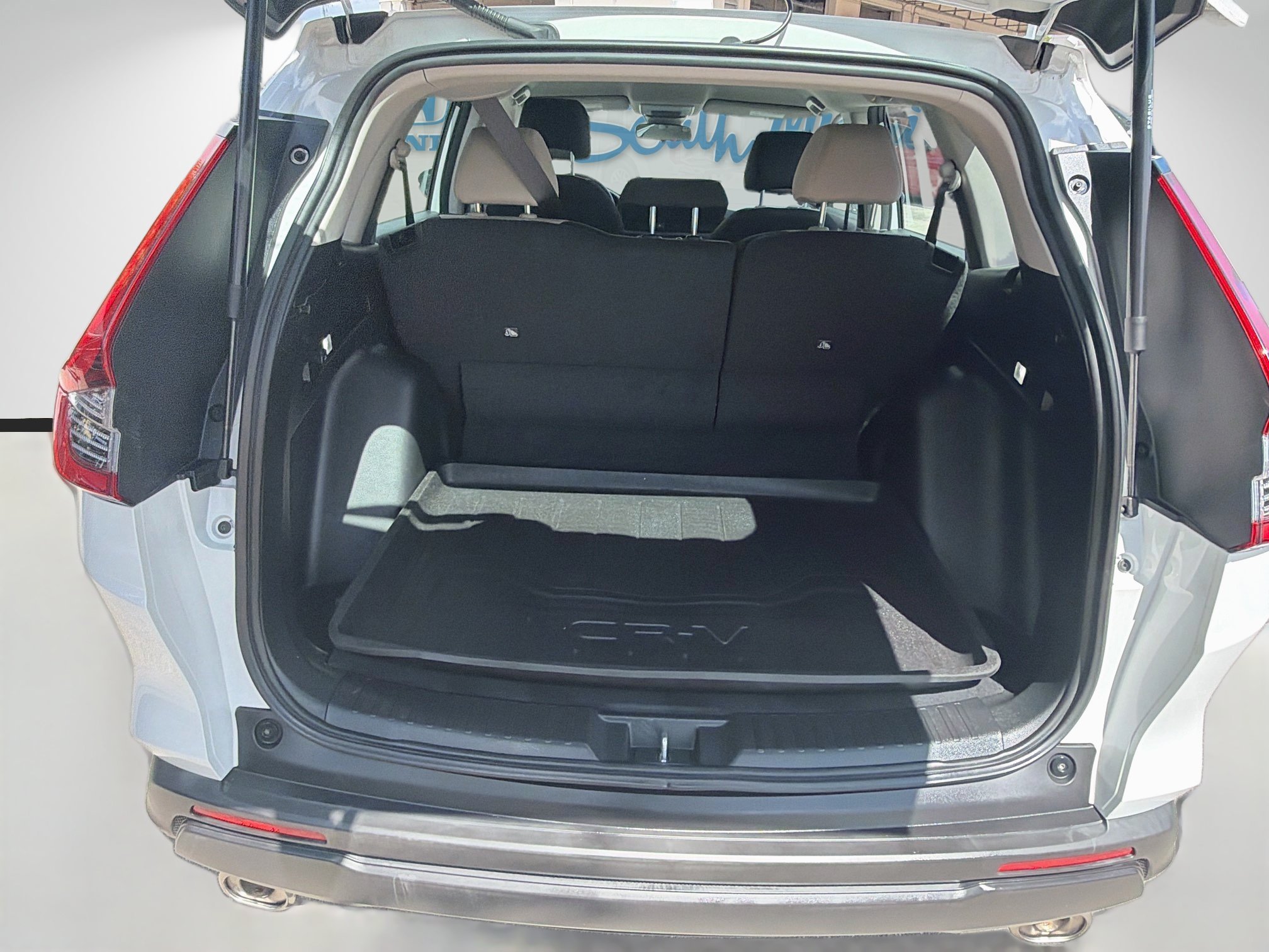 Used 2024  Honda LX image 26