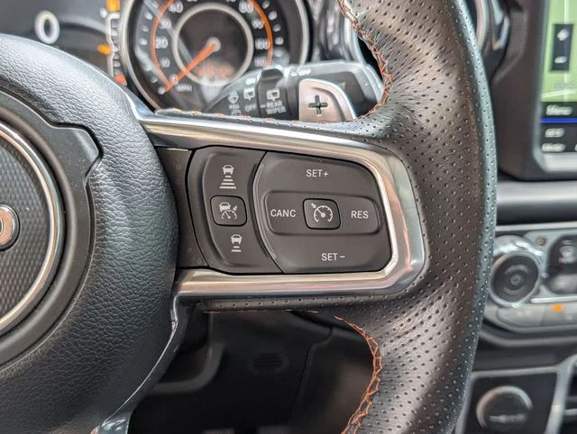 Used 2023 Earl Clearcoat Jeep Rubicon 392 image 13