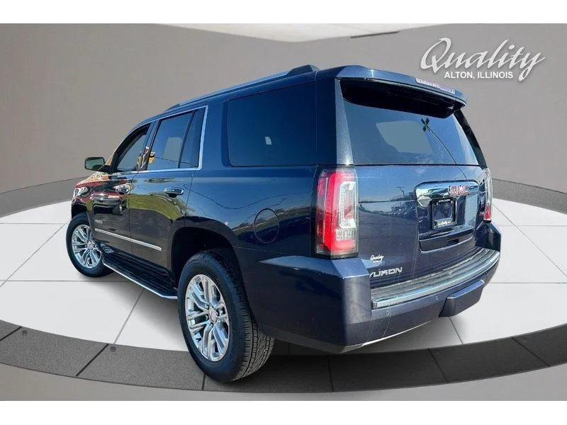 Used 2019 Dark Sapphire Blue Metallic GMC Denali image 8