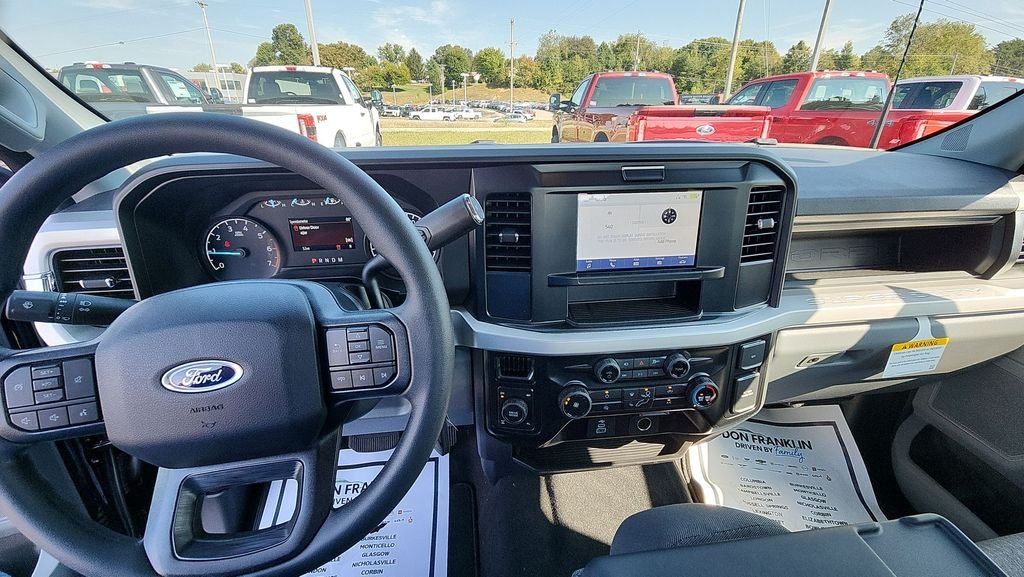 2026 Ford F-350 Super Duty XL - Photo 10