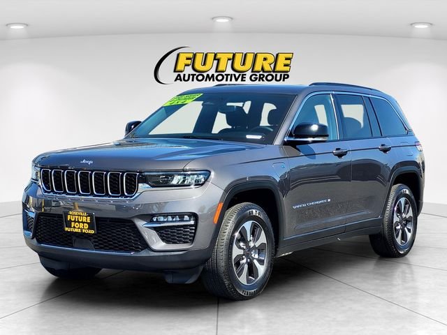 Used 2024 Gray Jeep 4xe image 8