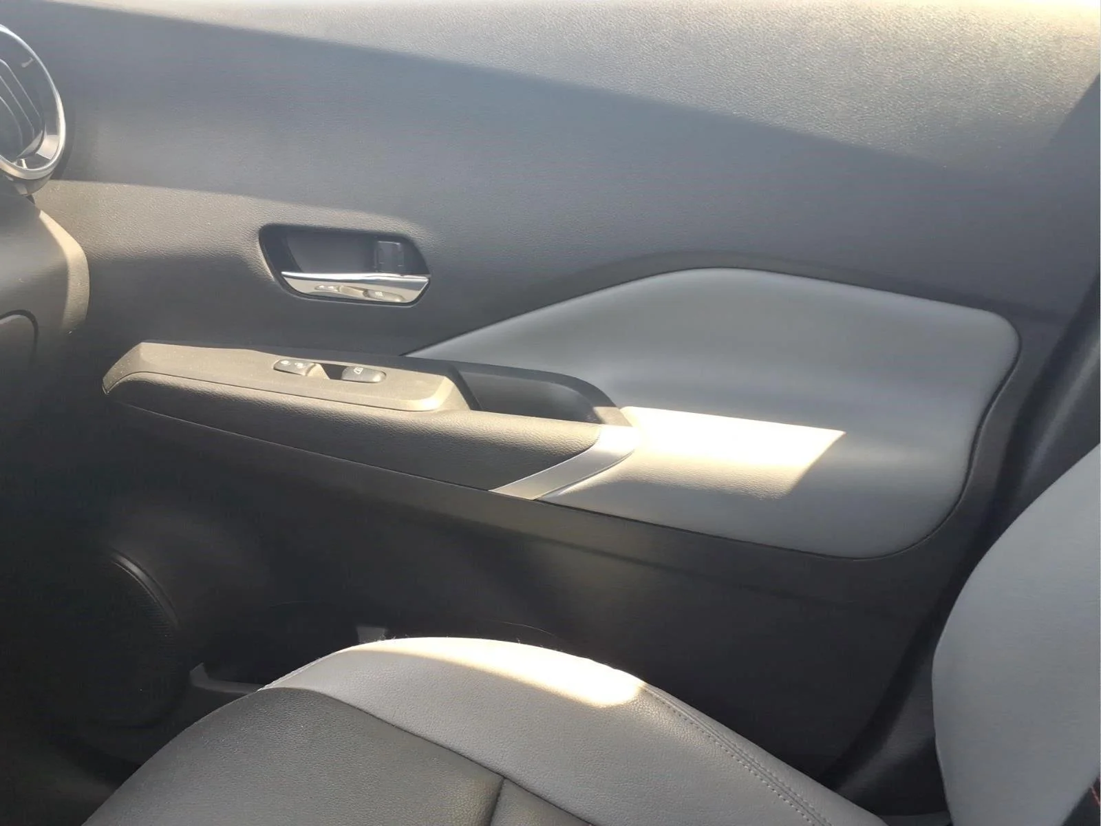 Used 2023 Fresh Powder Nissan SR image 27