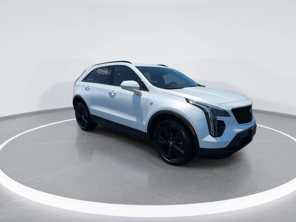 Used 2019 White Cadillac Sport image 2