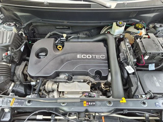 Used 2018  GMC SLE image 31